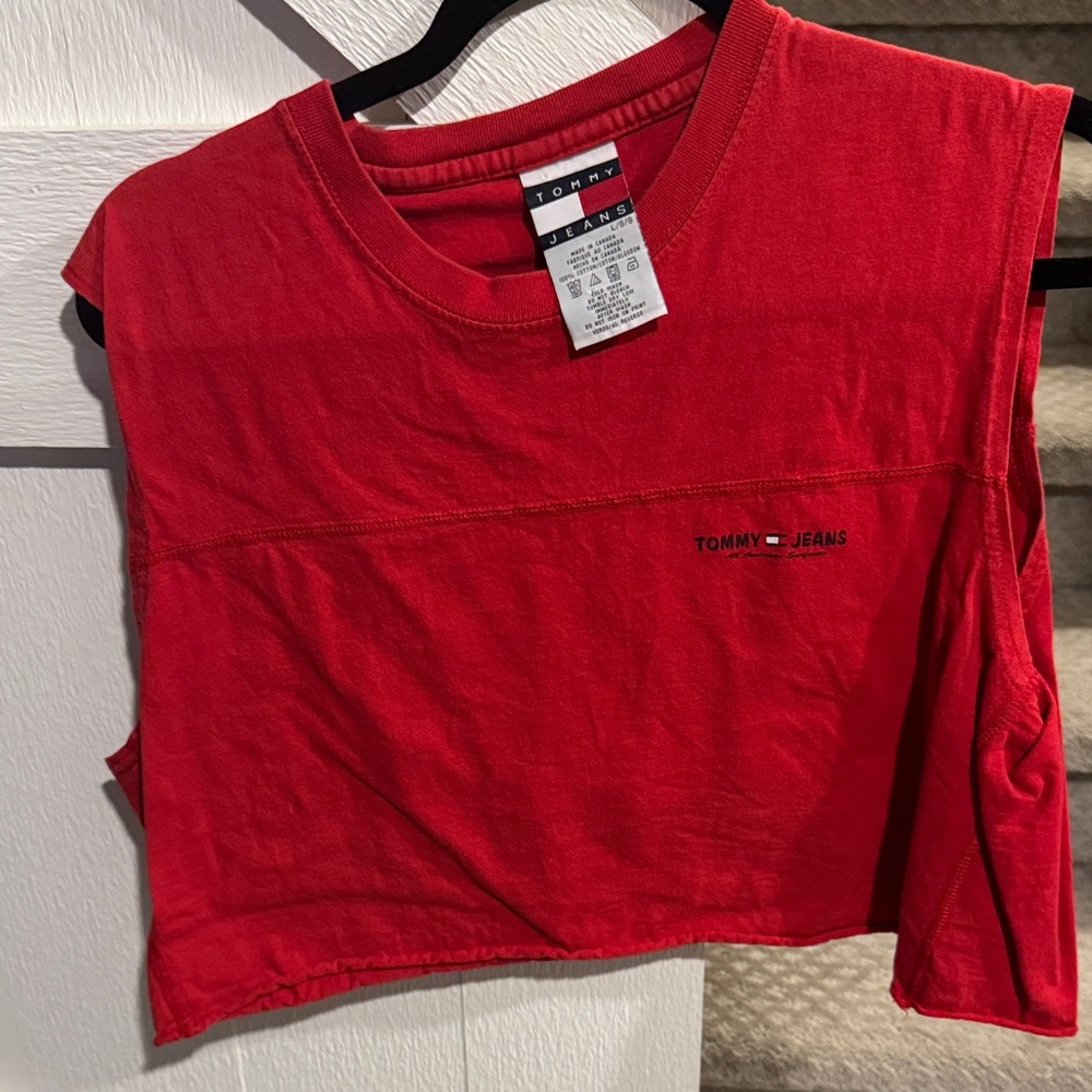Tommy Hilfiger Red T-Shirt